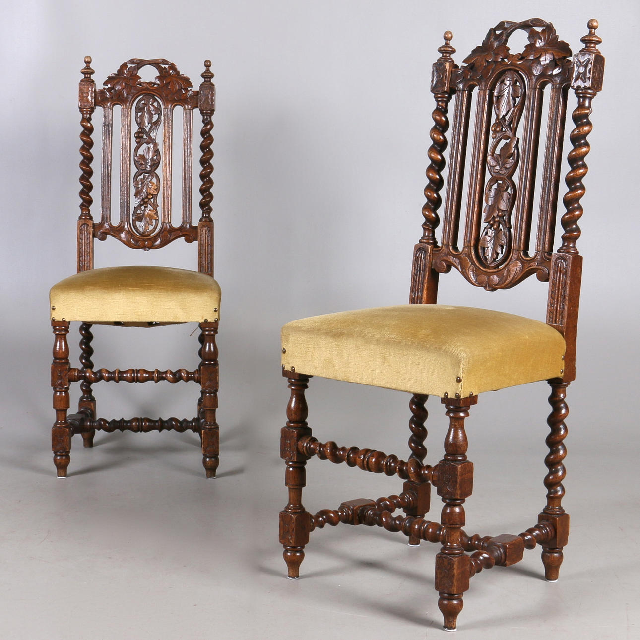 STOLAR, 2 st. Ek, barockstil, 1900-tal.