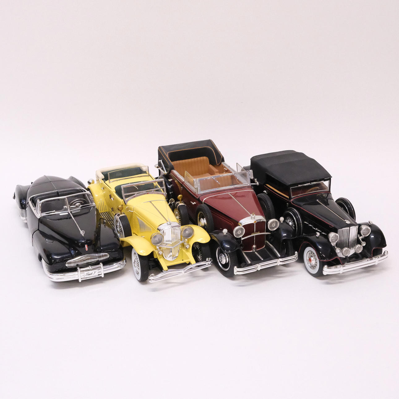 FOUR MODEL CARS. ANSON AND GREENLIGHT. SCALE 1:18. Toys - Model cars ...