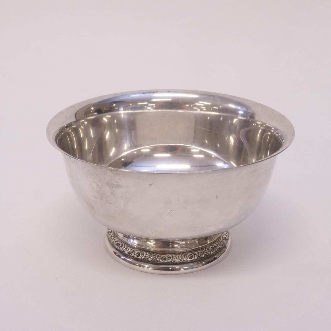 SKÅL PÅ FOT, SILVER.