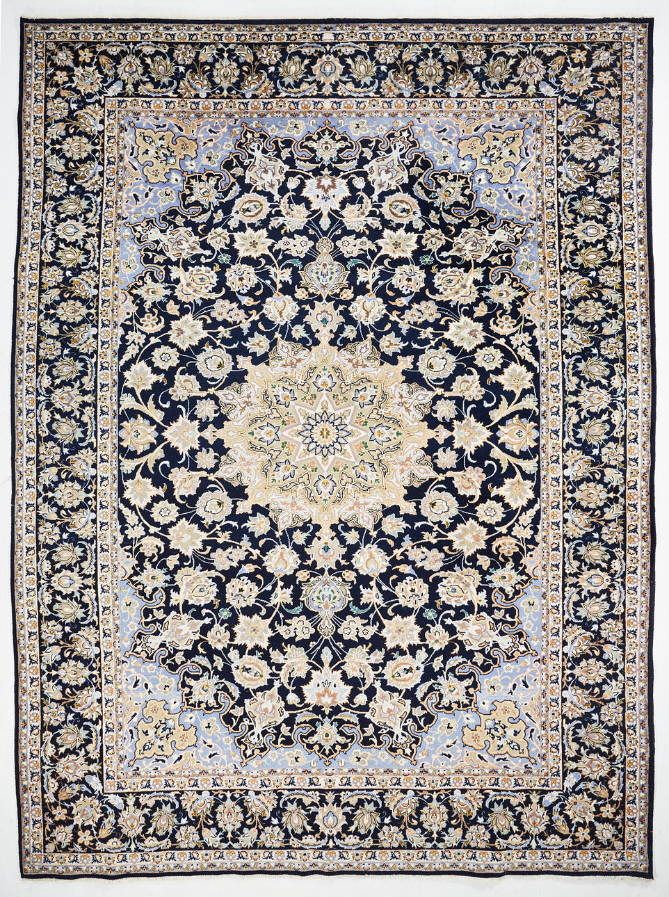 ORIENTMATTA, old, ca 385x290 cm.