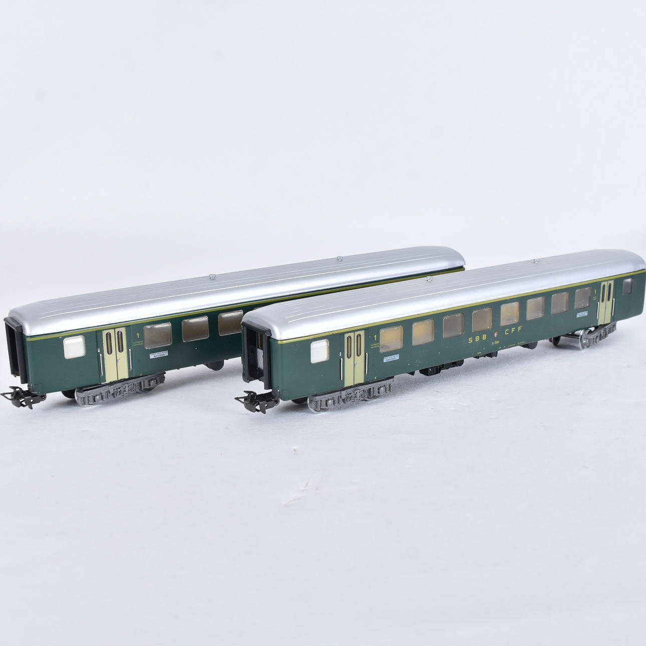 PERSONVAGNAR, 2-stycken, Märklin, 4066.