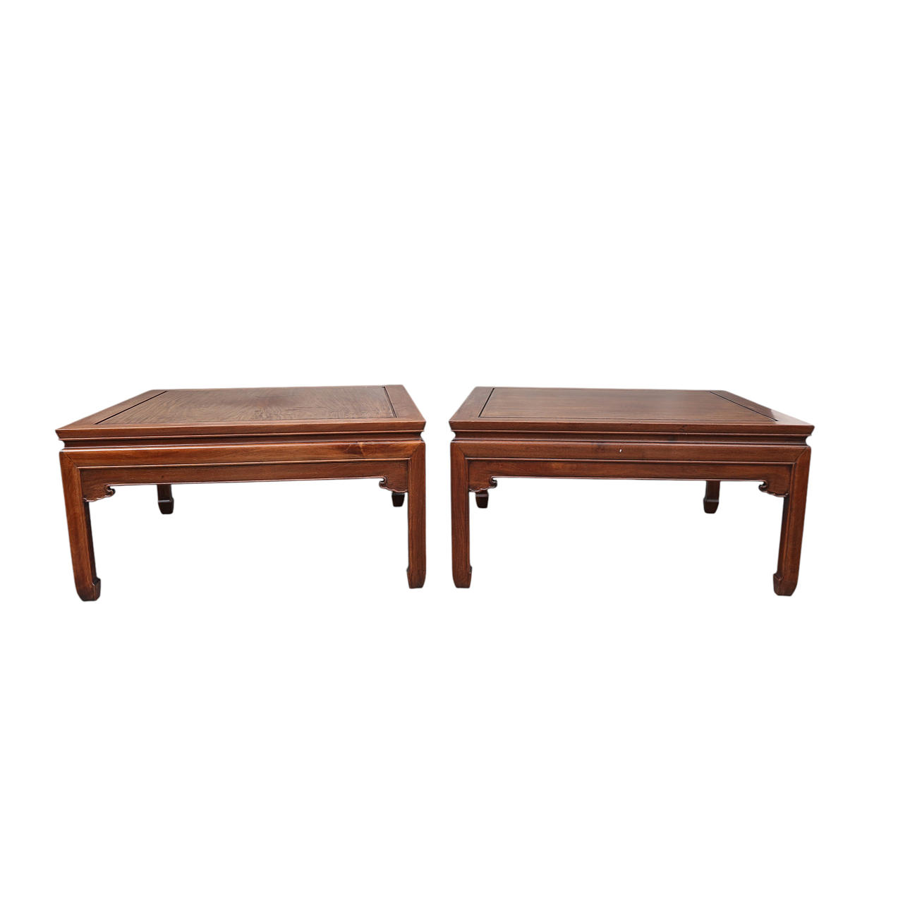 Pair of Chinese coffee tables in carved wood, from the 20th century ...