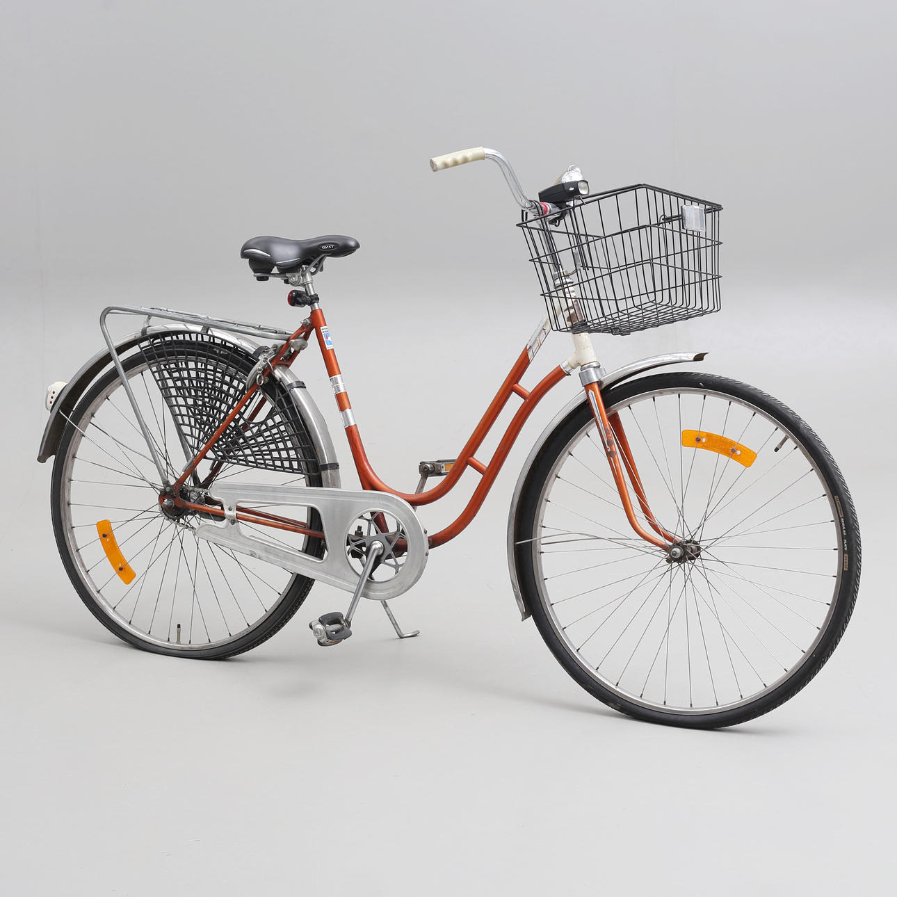 CYKEL 28".