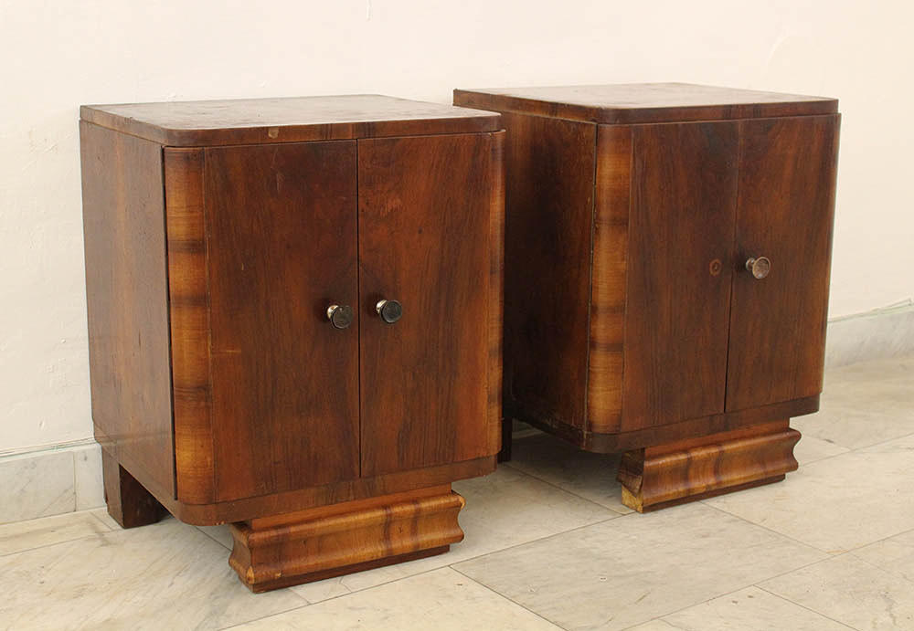 SMÅ SKÅP ETT PAR, art deco, valnöt, 1900-tal.