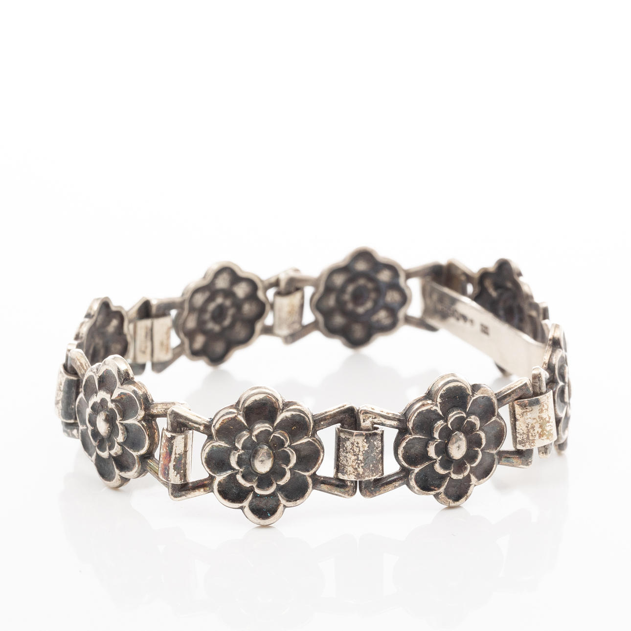 ARMBAND, Silver, H Svedblom.