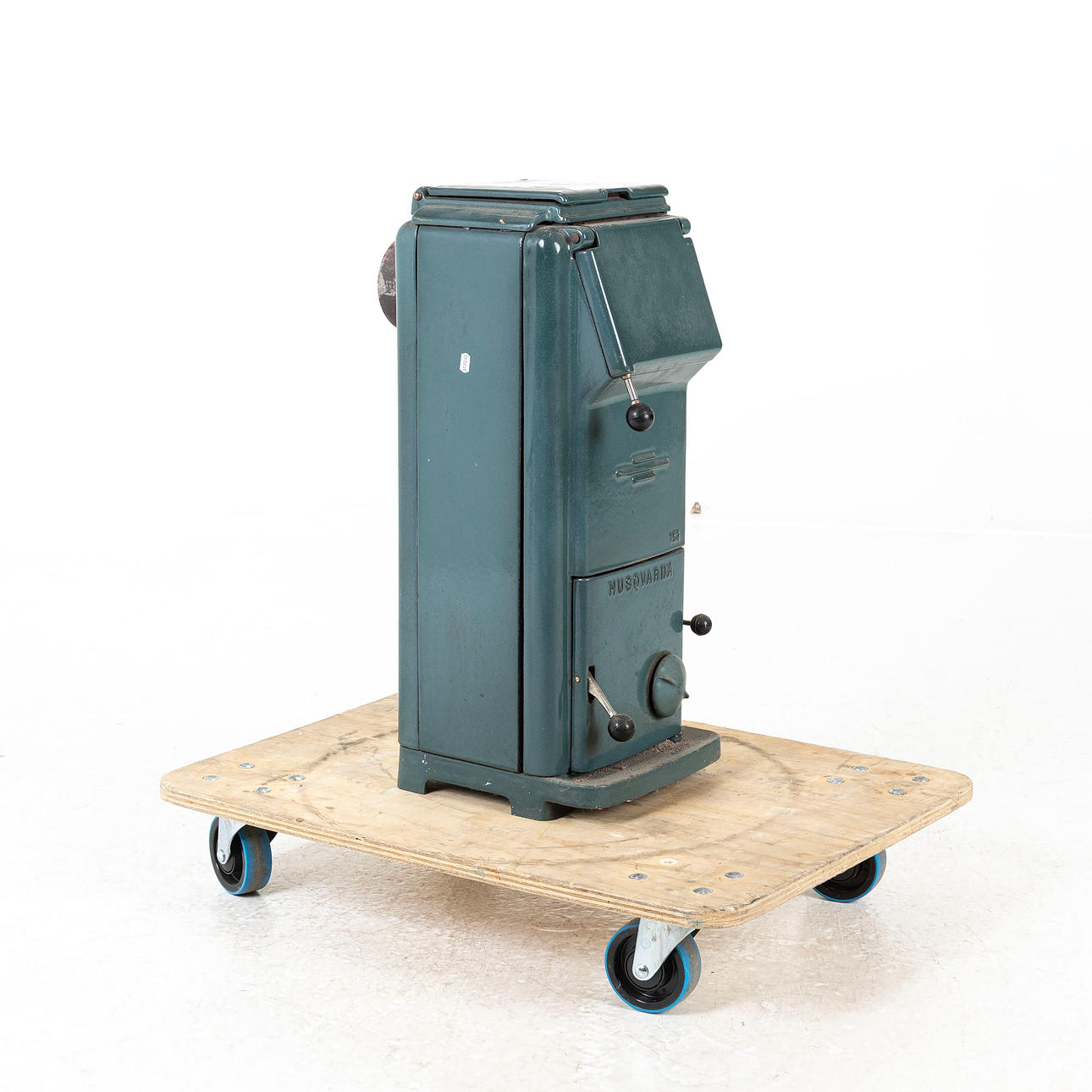 KAMIN, Husqvarna 153.