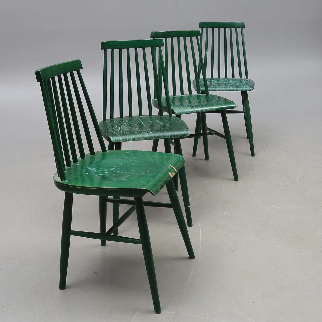 PINNSTOLAR, 4 st, 1900-talets andra hälft.