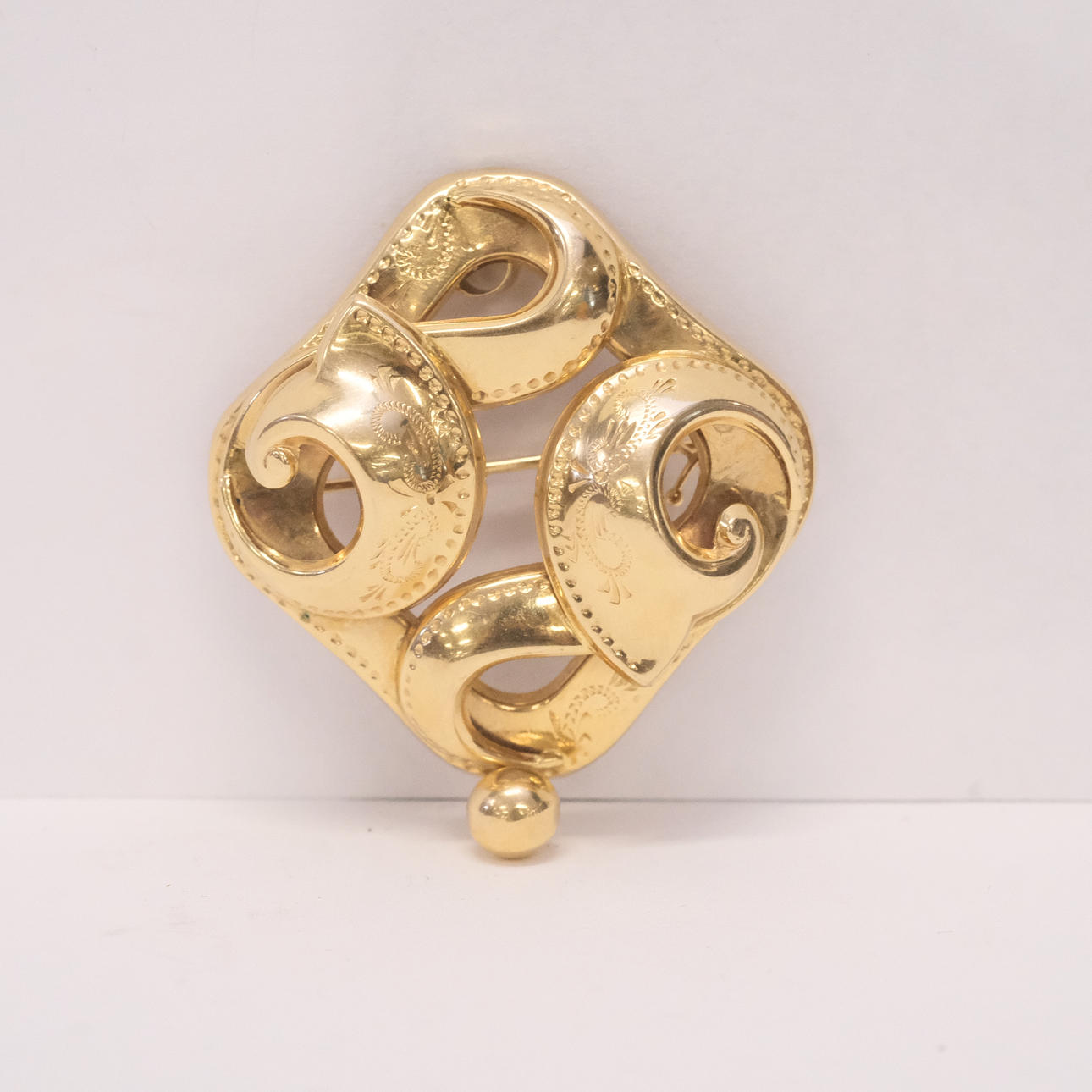 BROSCH / HÄNGE, 18K GULD.