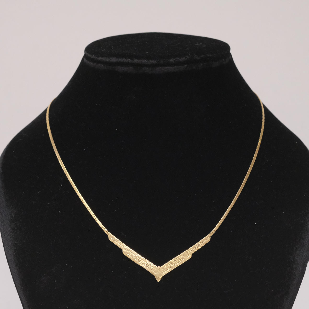 COLLIER, 18K GULD.