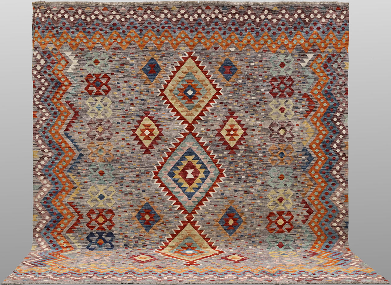 MATTA, "Kelim", 300 x 244 cm.