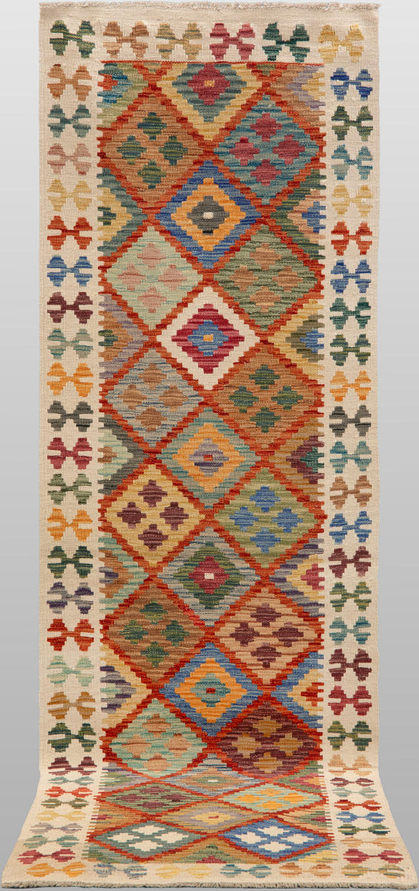 MATTA, "Kelim", galleri, 252 x 78 cm.