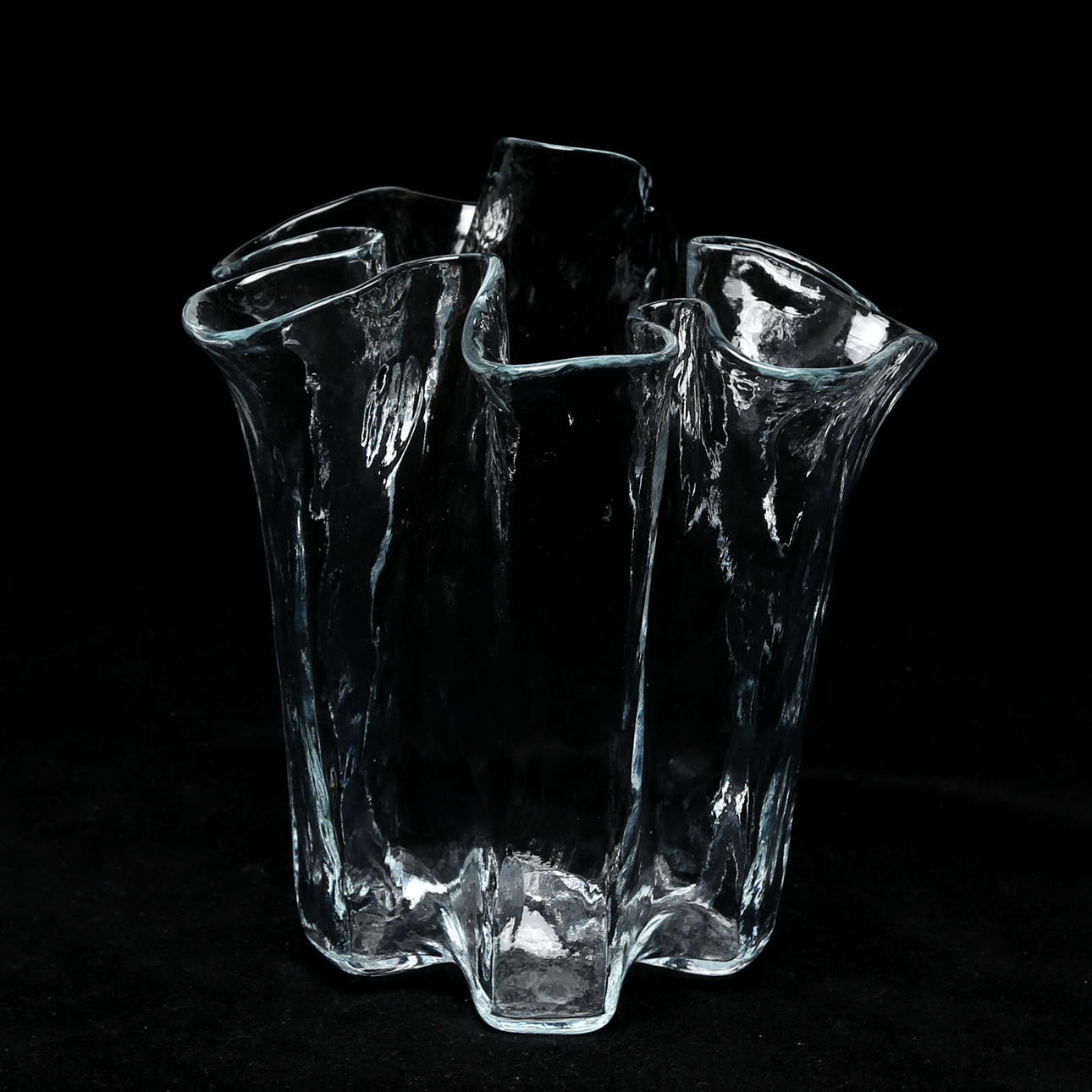 VAS, glas, Finland.