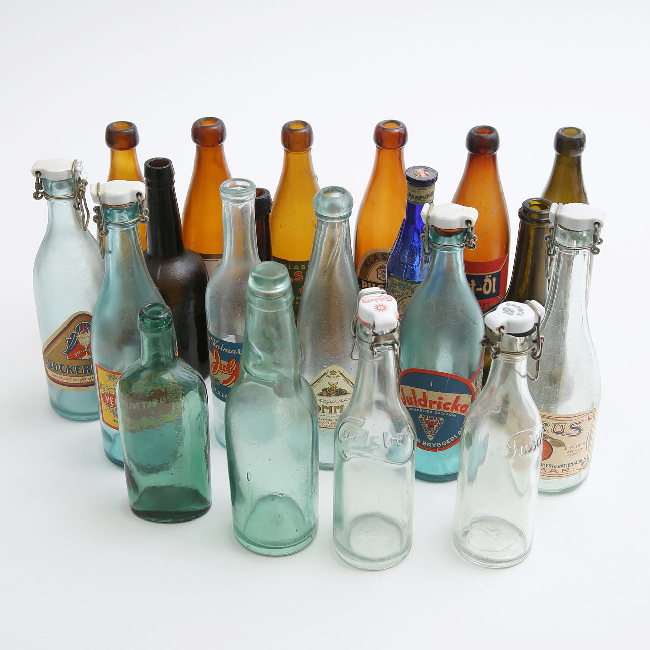 FLASKOR, glas, 21 st, 1900-tal.