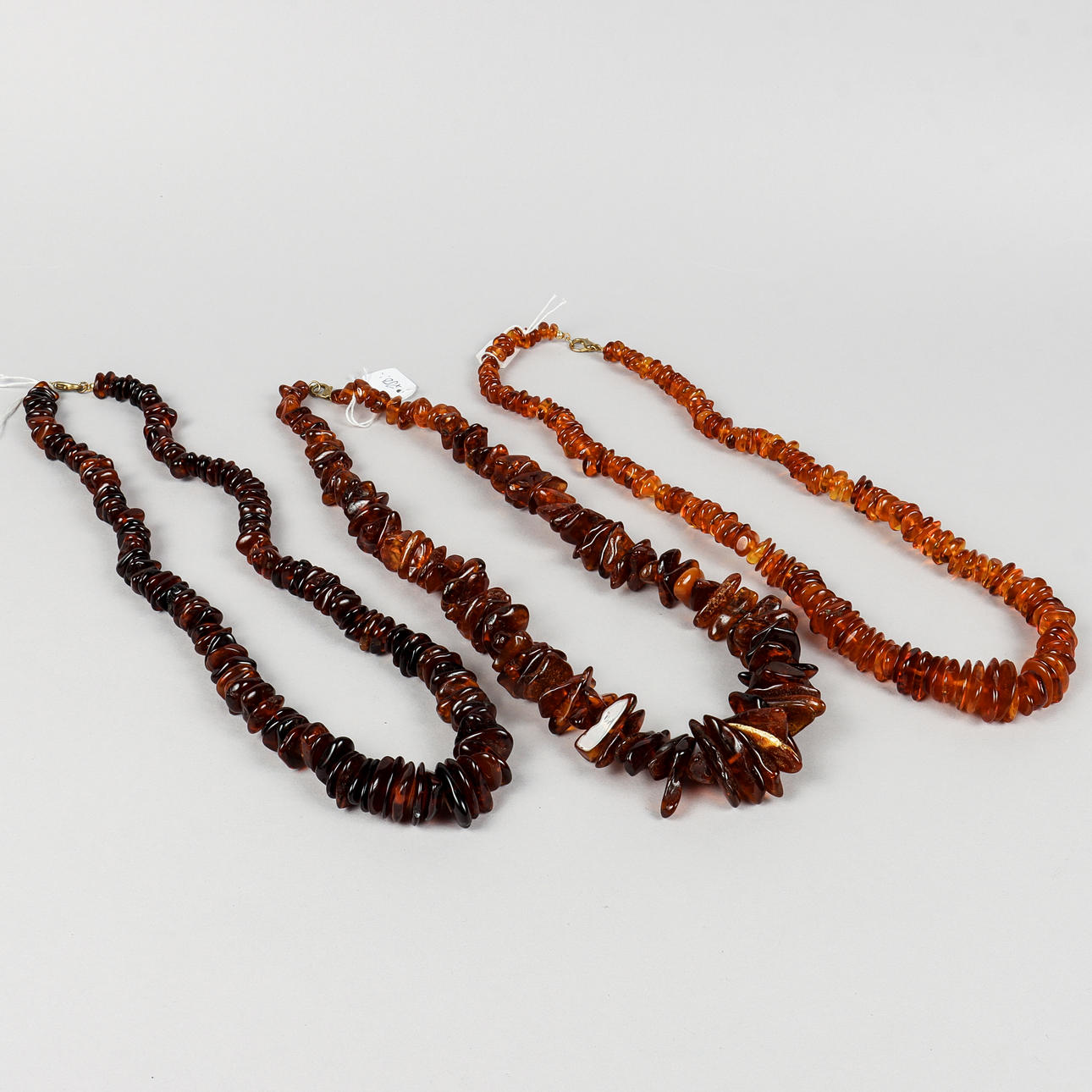 COLLIER 3 stycken, bärnsten.