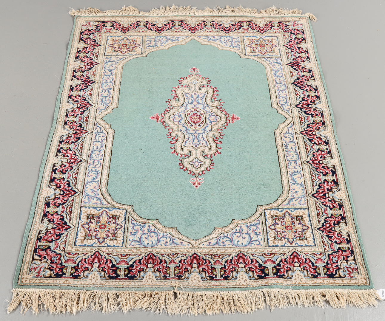 MATTA Orientalisk, 175x136 cm.