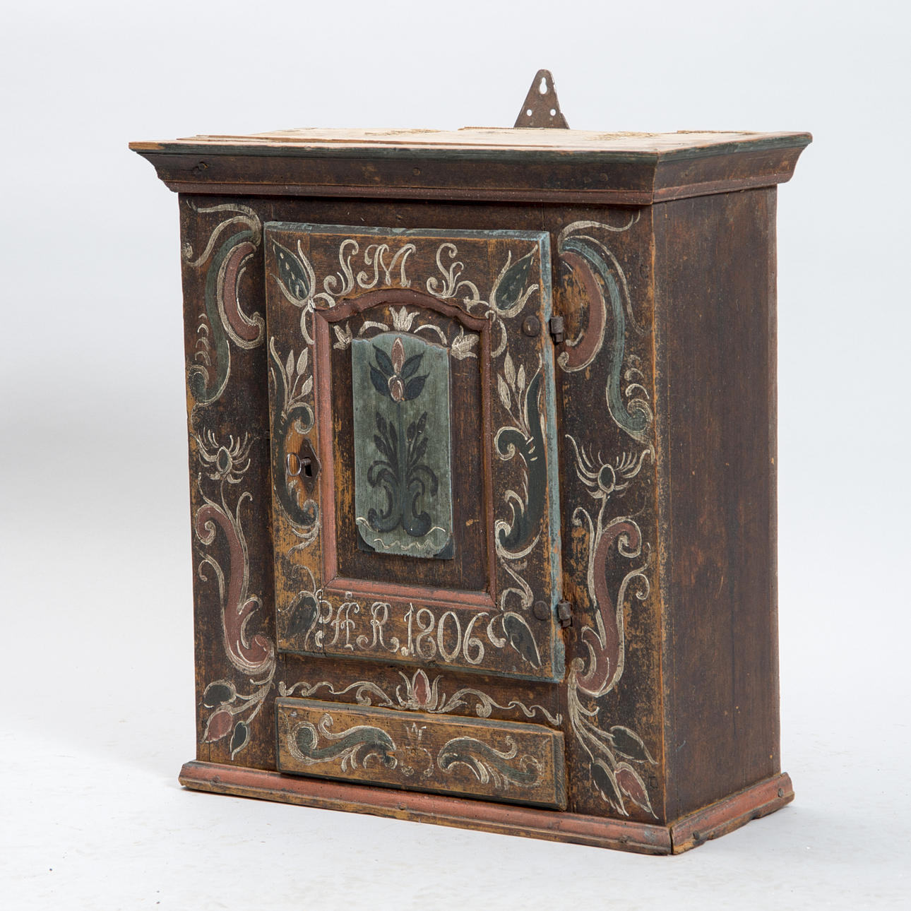 VÄGGSKÅP, allmogemålat, daterat 1806.