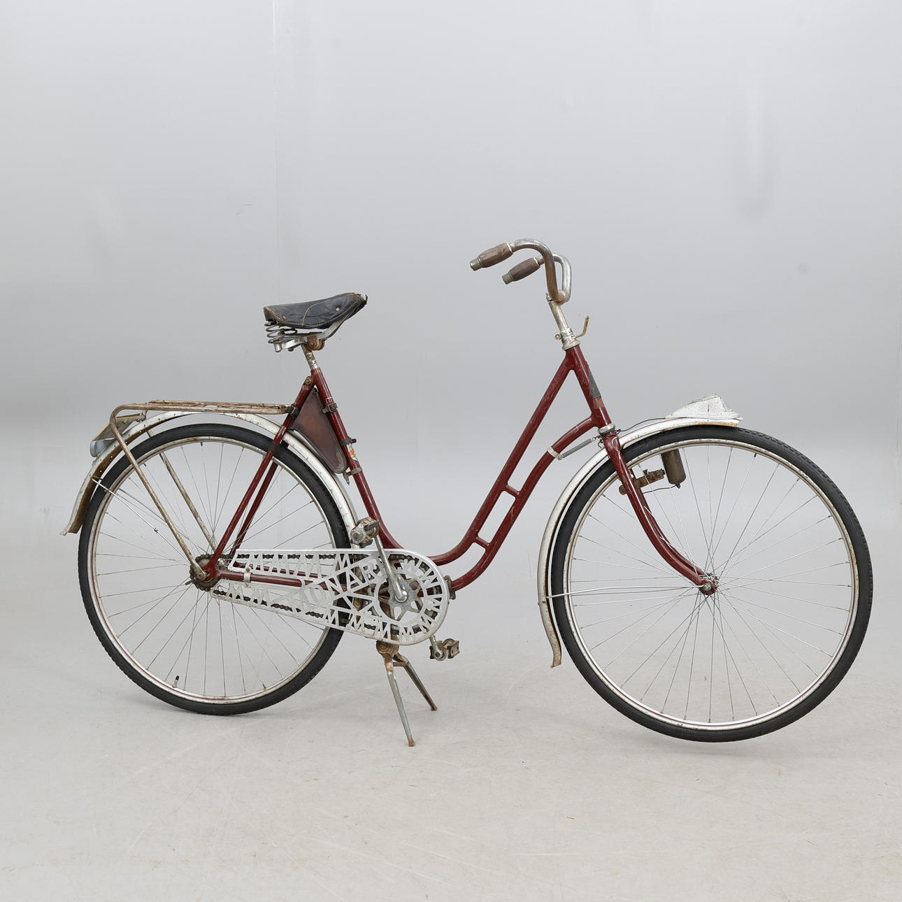 DAMCYKEL Monark.