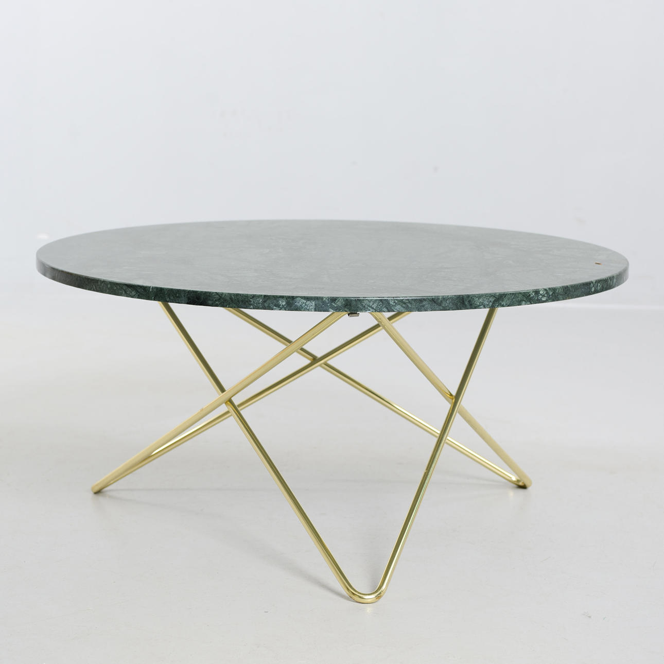 DENNIS MARQUART. Soffbord, "O Table", OX Denmarq, Danmark, samtida.