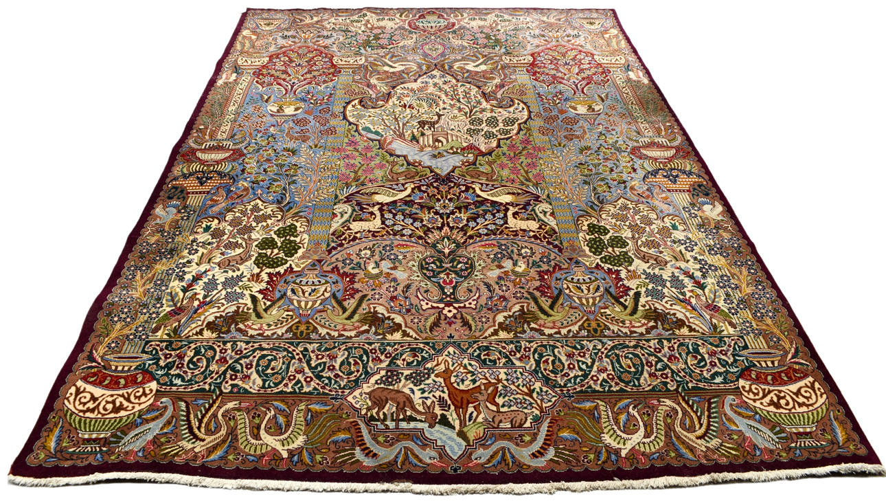 MATTA, Persisk, Figural Kashmar, 355 x 244 cm.