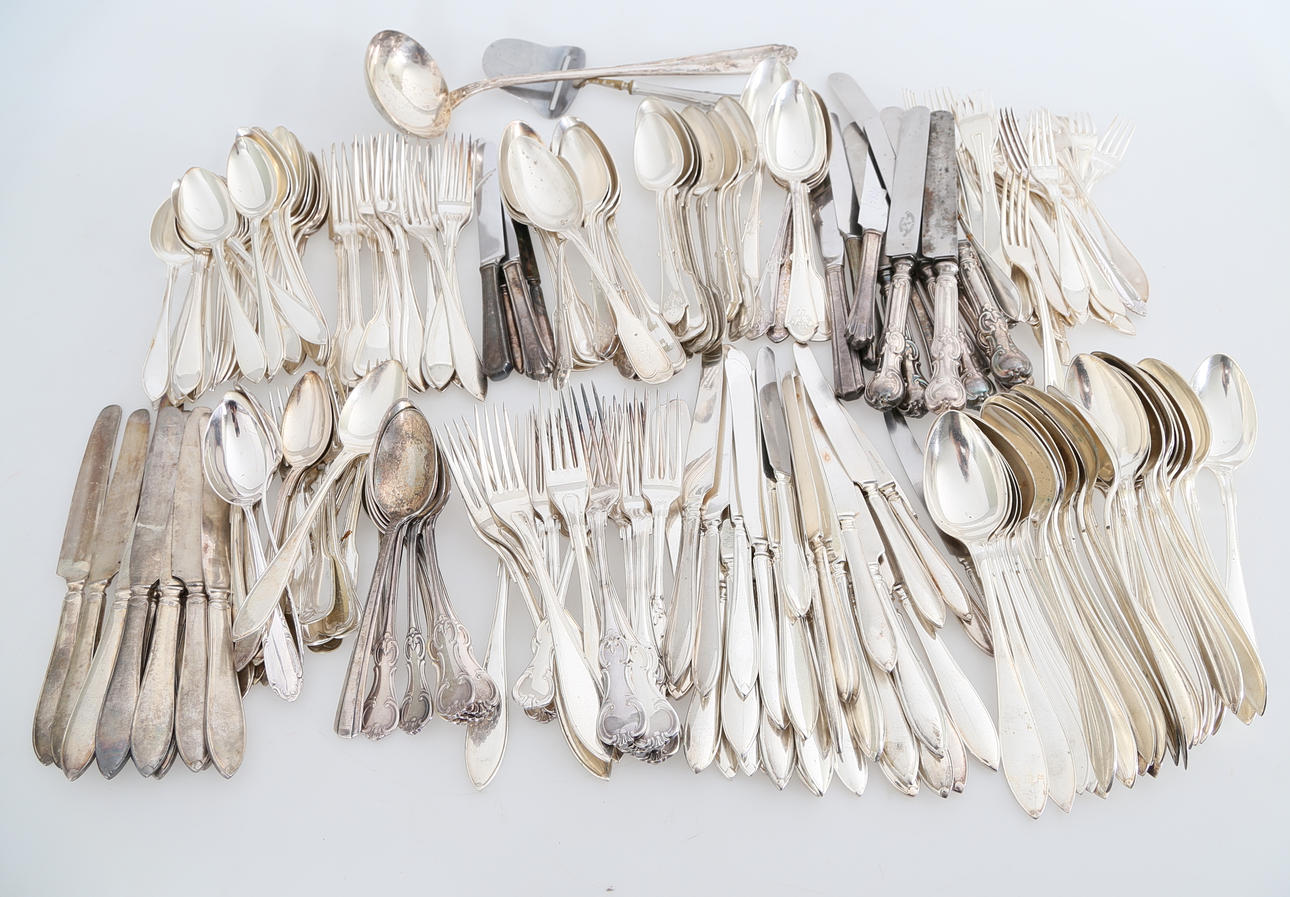 SAMLING NYSILVERBESTICK.