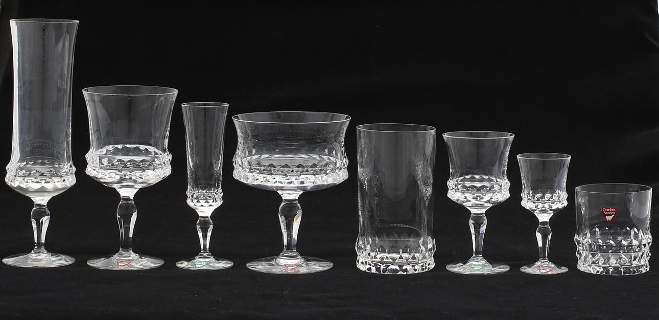 GLASSERVIS, 58 delar, "Silvia", Ingeborg Lundin, Orrefors.