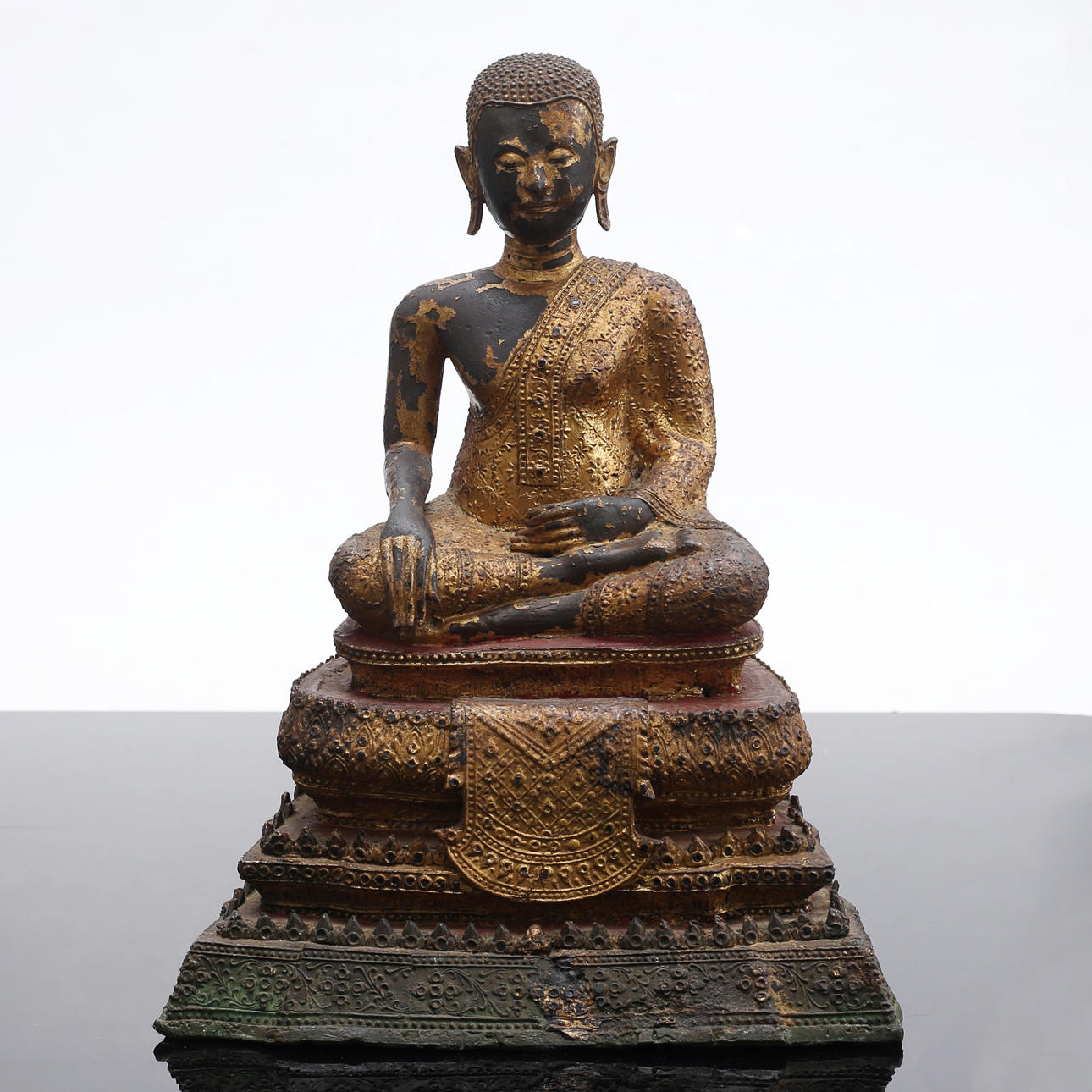 FIGURIN, Budda förgylld metall, 1900-tal.
