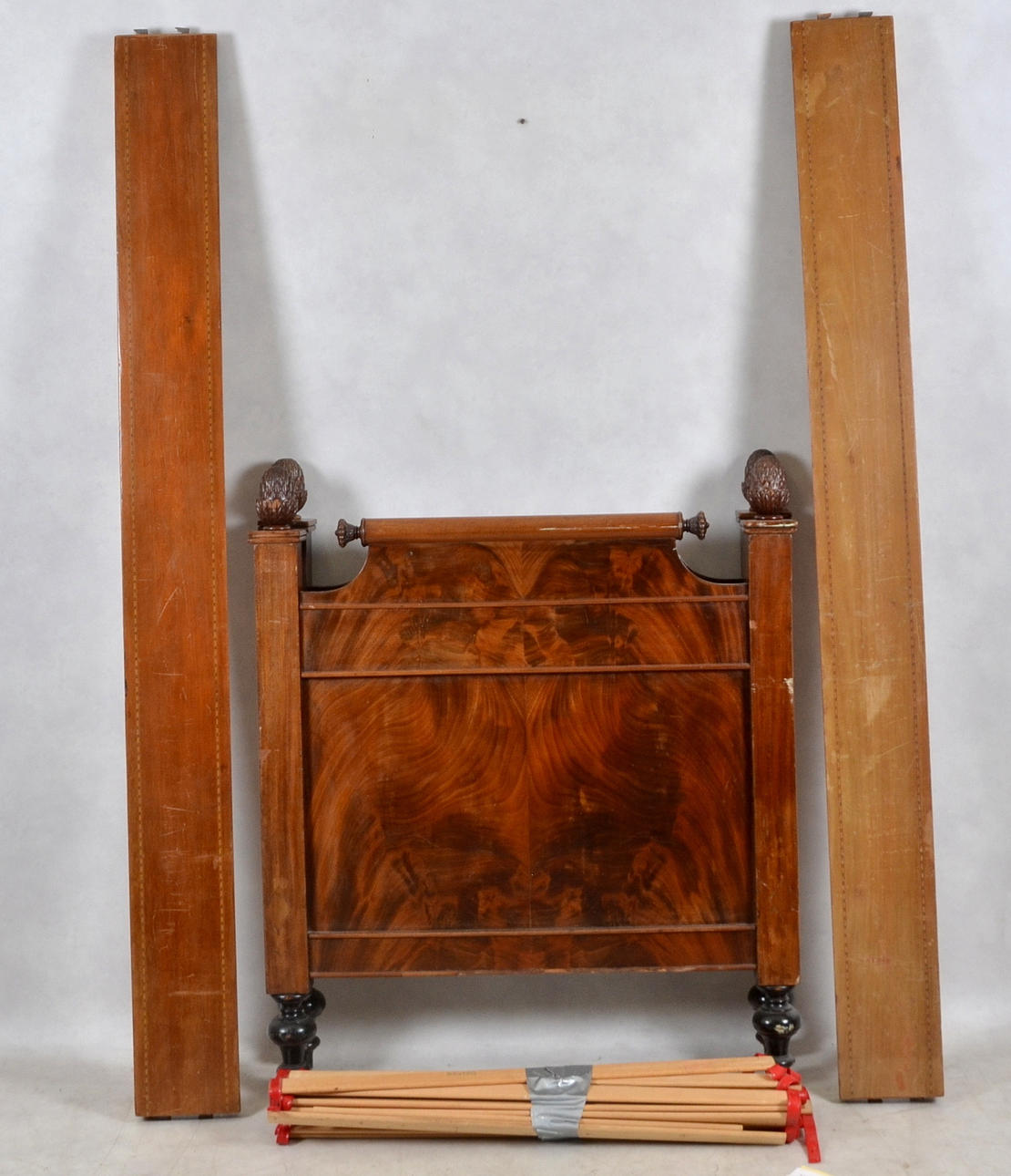 SÄNG, empir, mahogny.