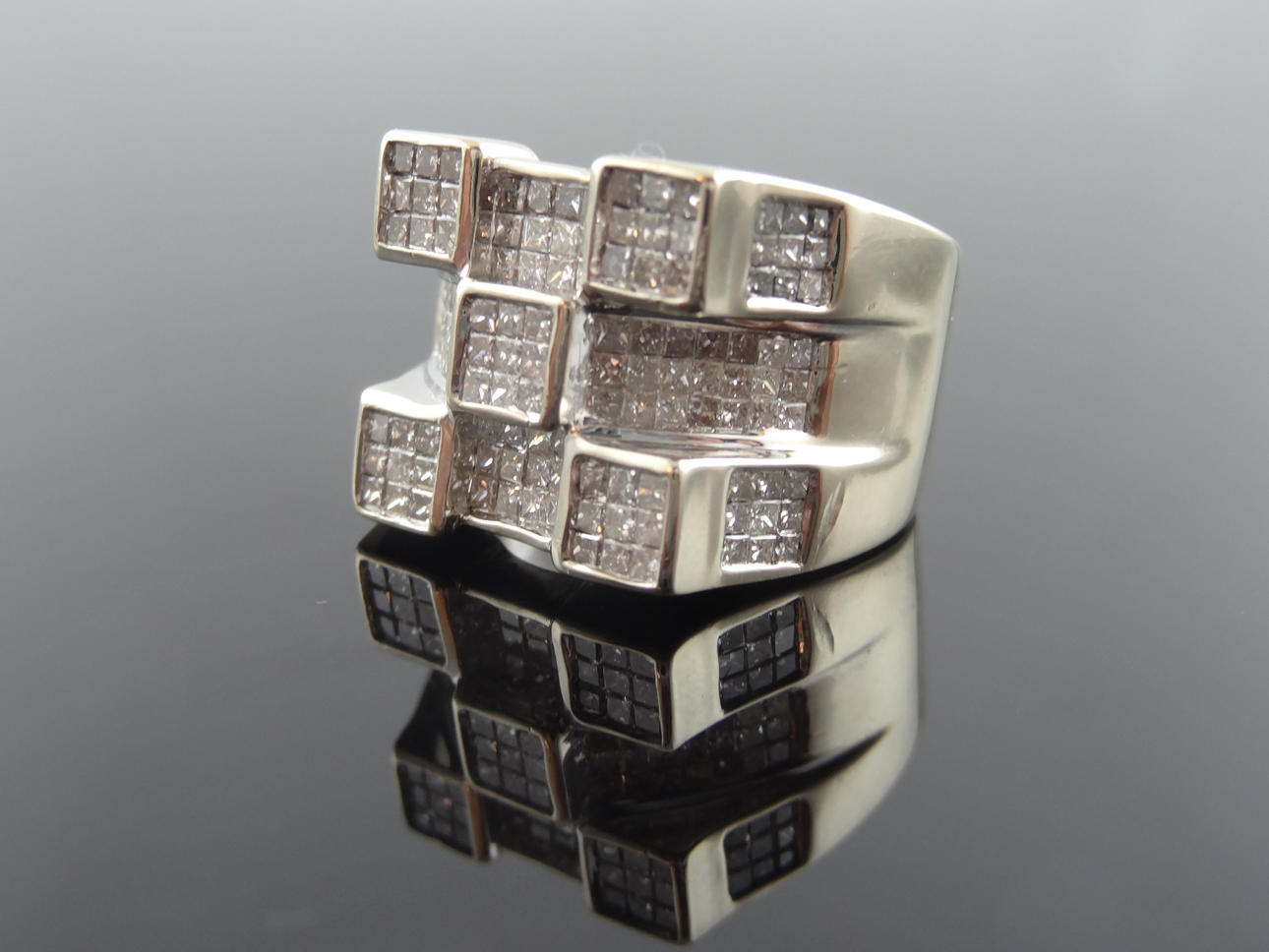 MÄNS PINKY DIAMANT RING 2,00cts 14 k guld.