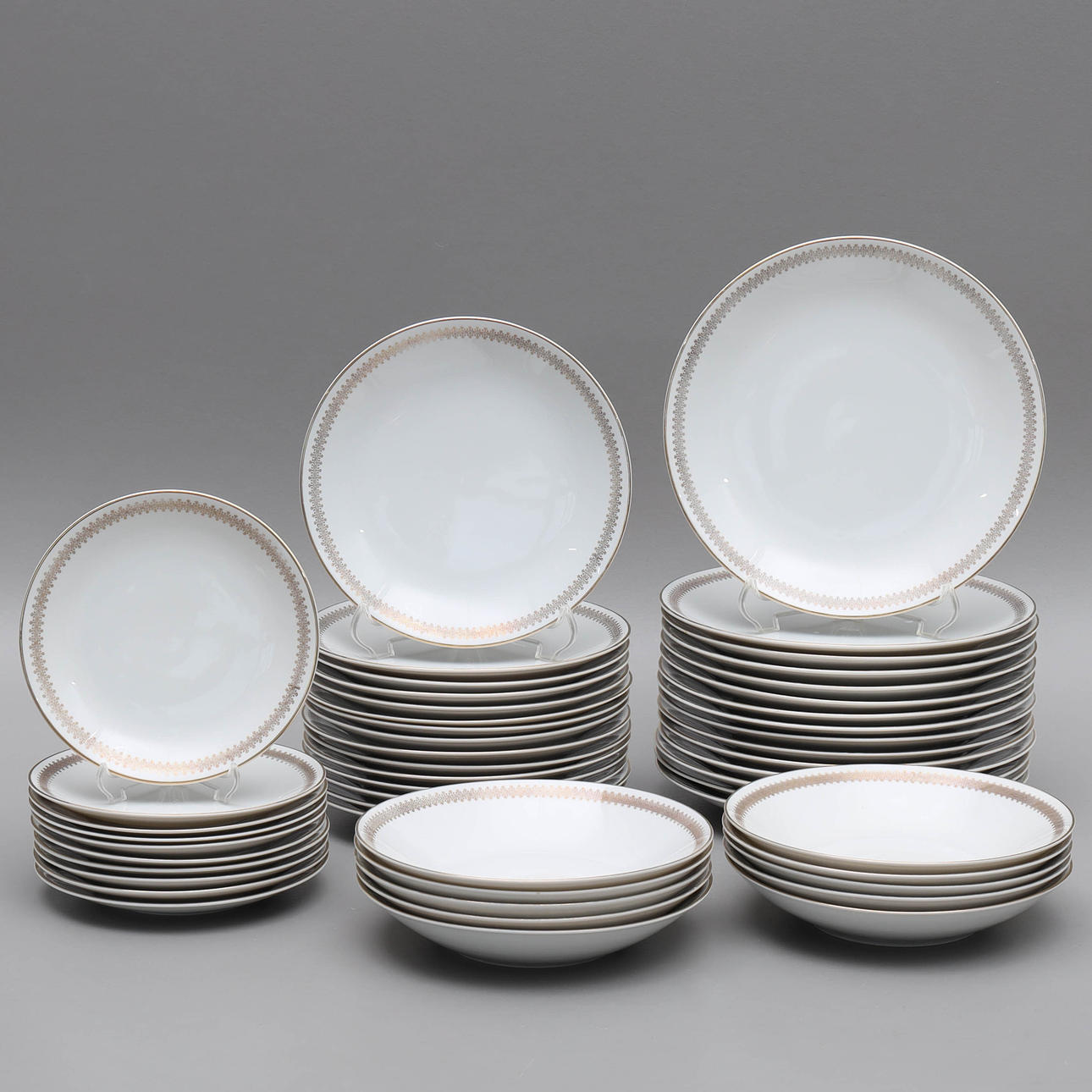 SERVIS, 50 delar, porslin, "Elegance", Rörstrand.