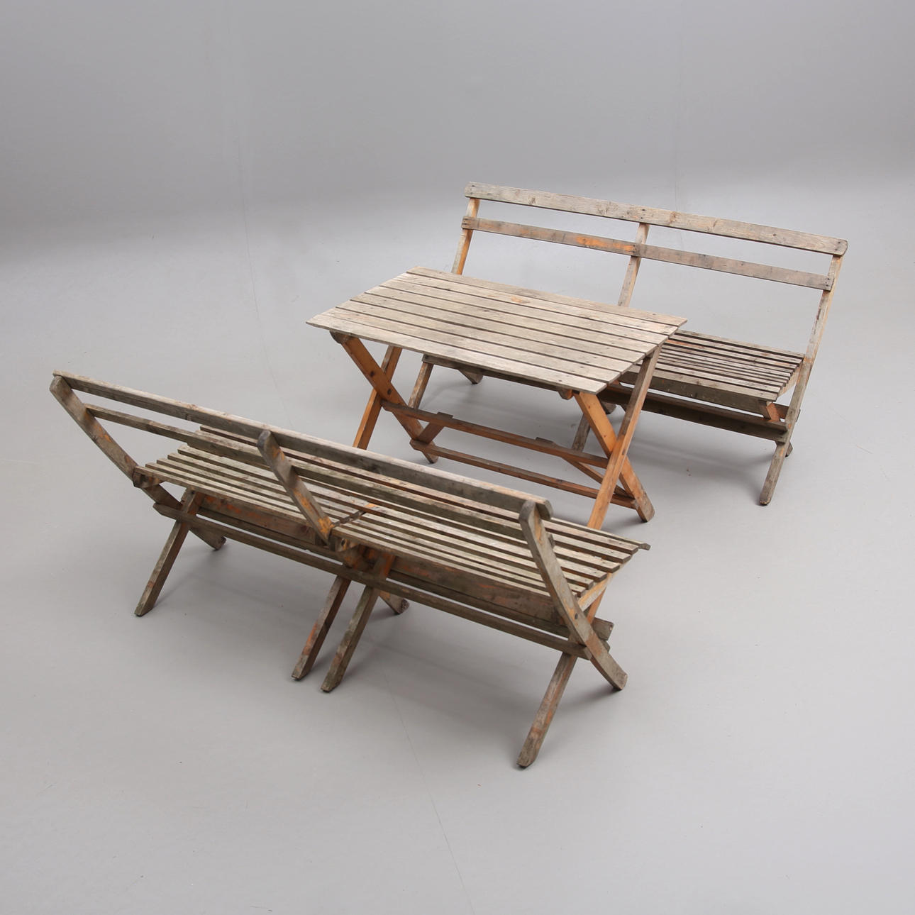 TRÄDGÅRDSMÖBEL, 3 delar, trä, 1900-tal.