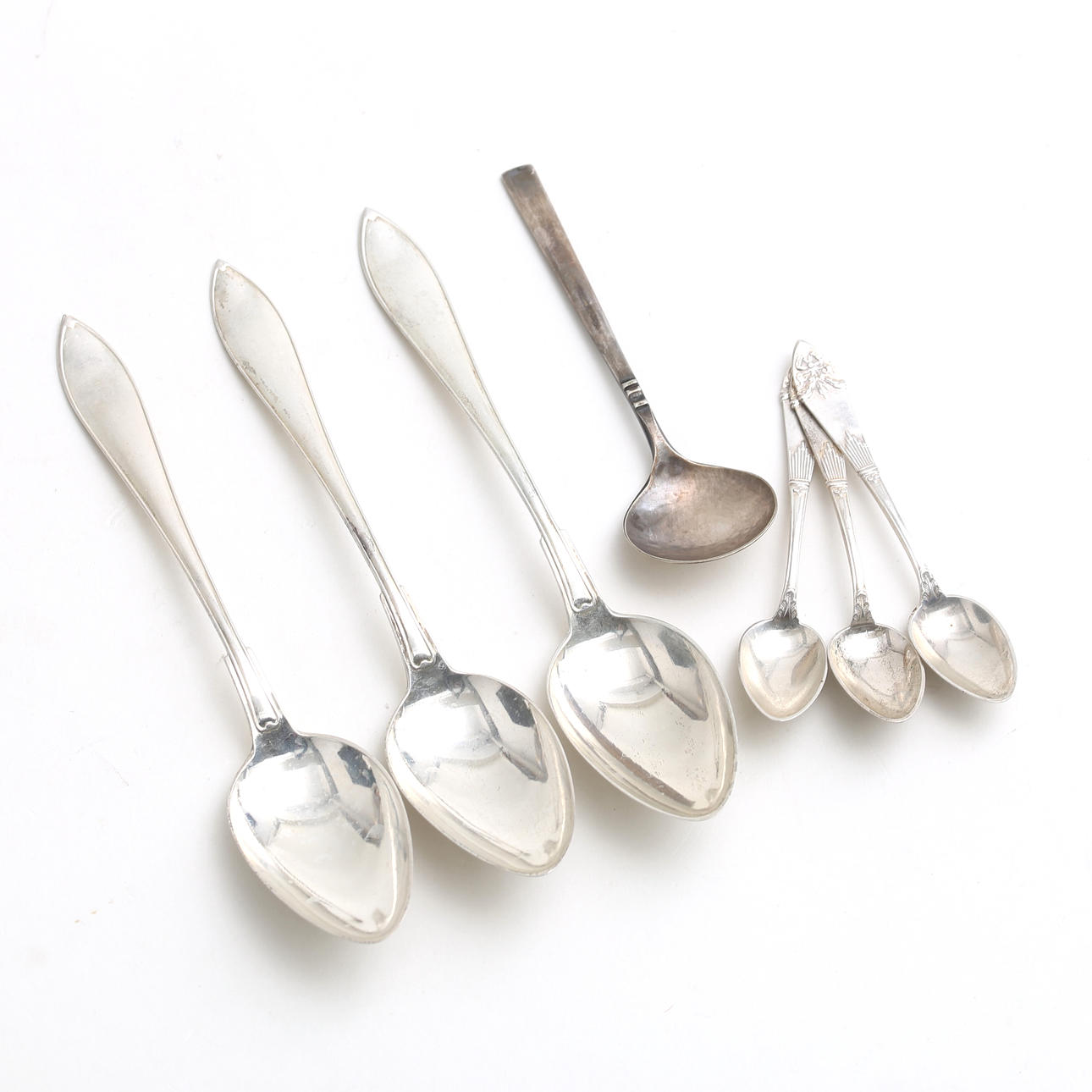 SKEDAR, 7 st, silver, 141 gram.