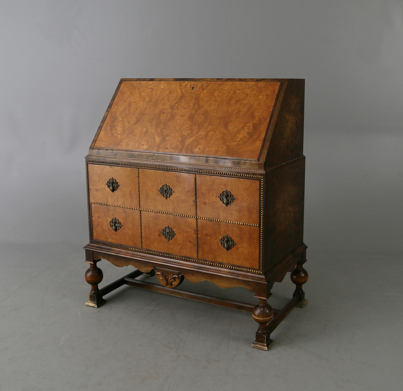 SEKRETÄR,möjligen Carl Malmsten,1930-tal.