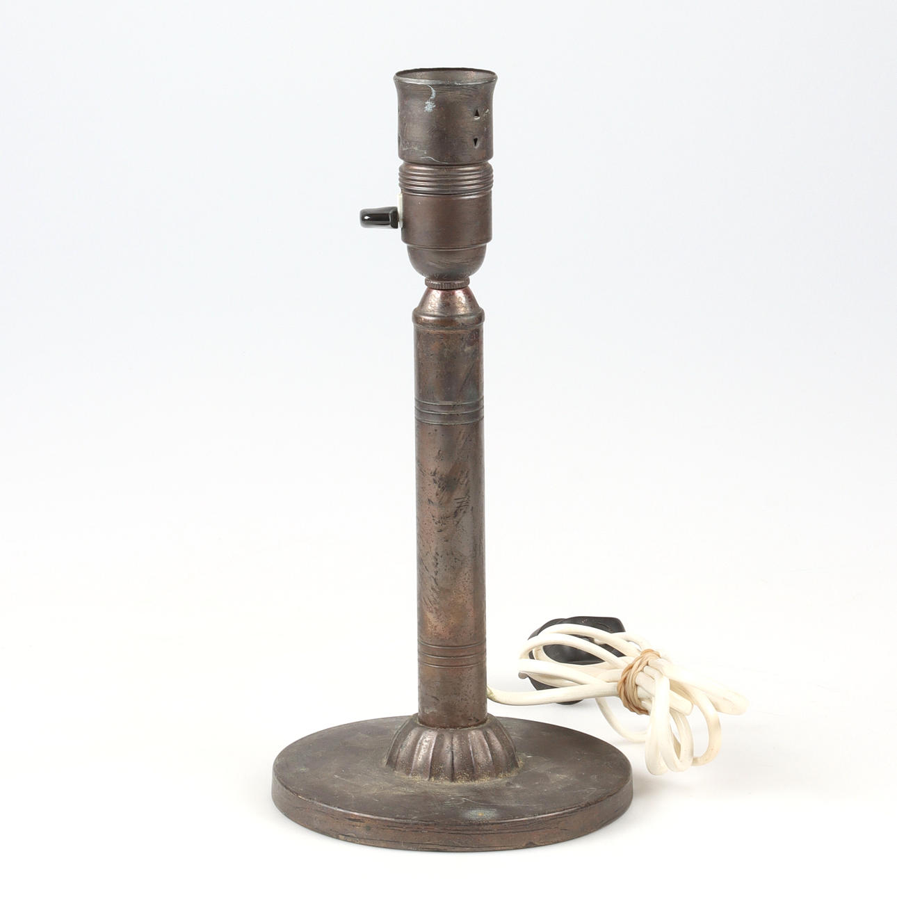 BORDLAMPA, brons, 1900-tal.