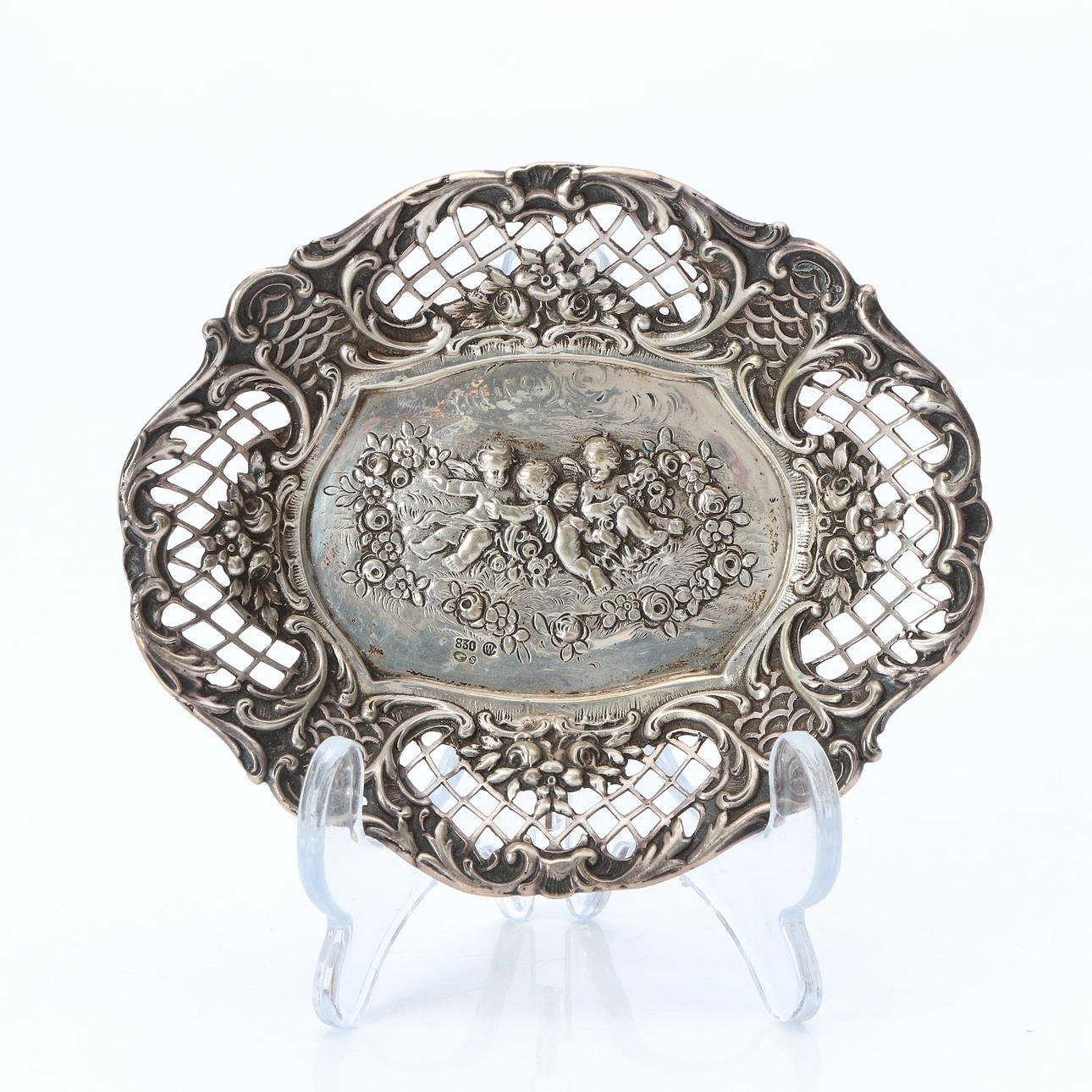 FAT. Silver. Vikt ca 100 gram.