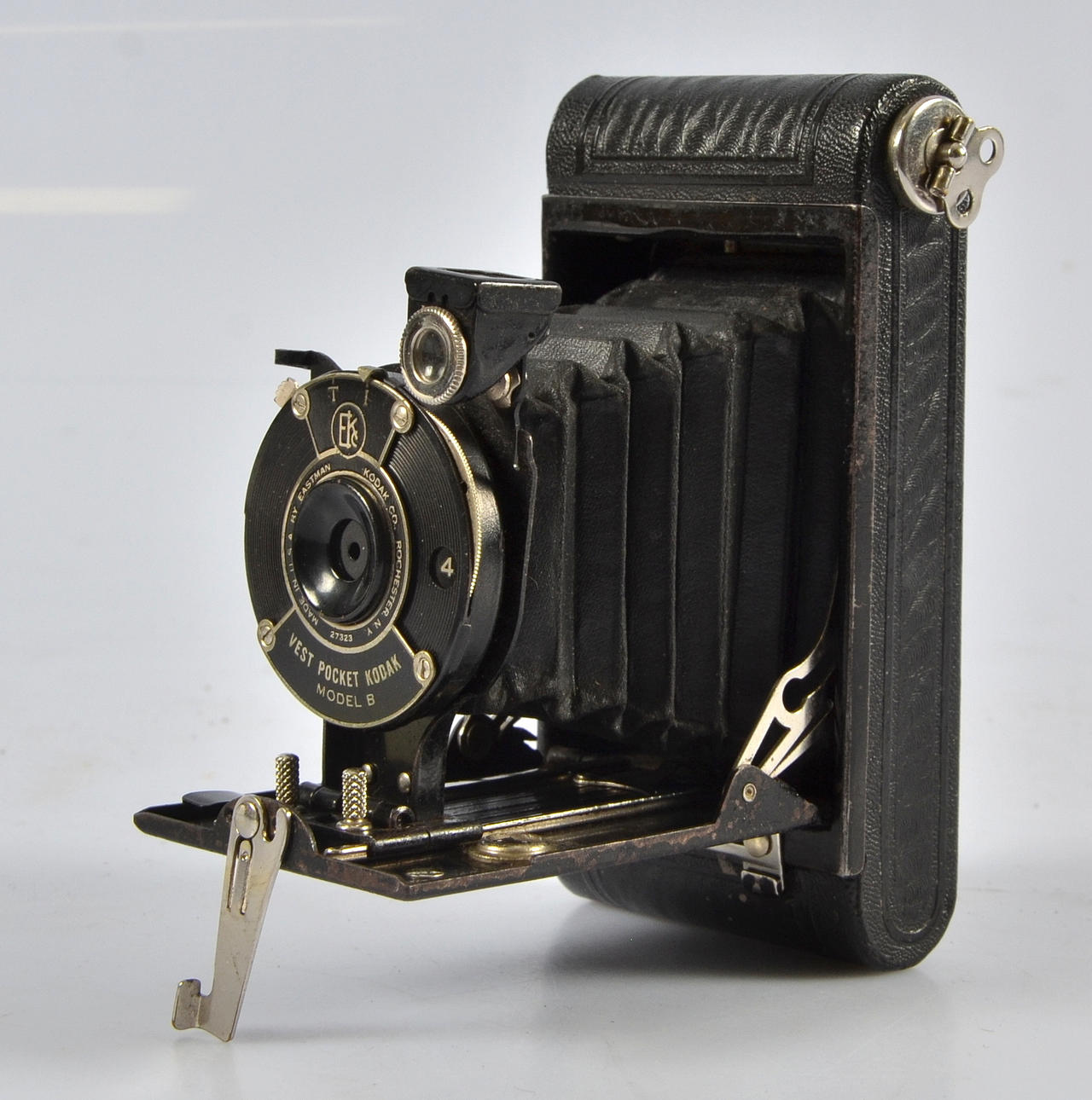 CAMERA, Kodac West, Pocket Model B, 1912-1914.