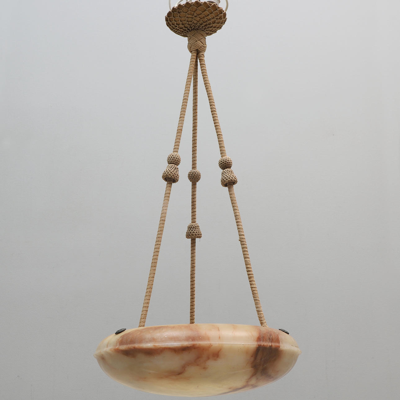 TAKLAMPA, alabaster, 1900-tal.