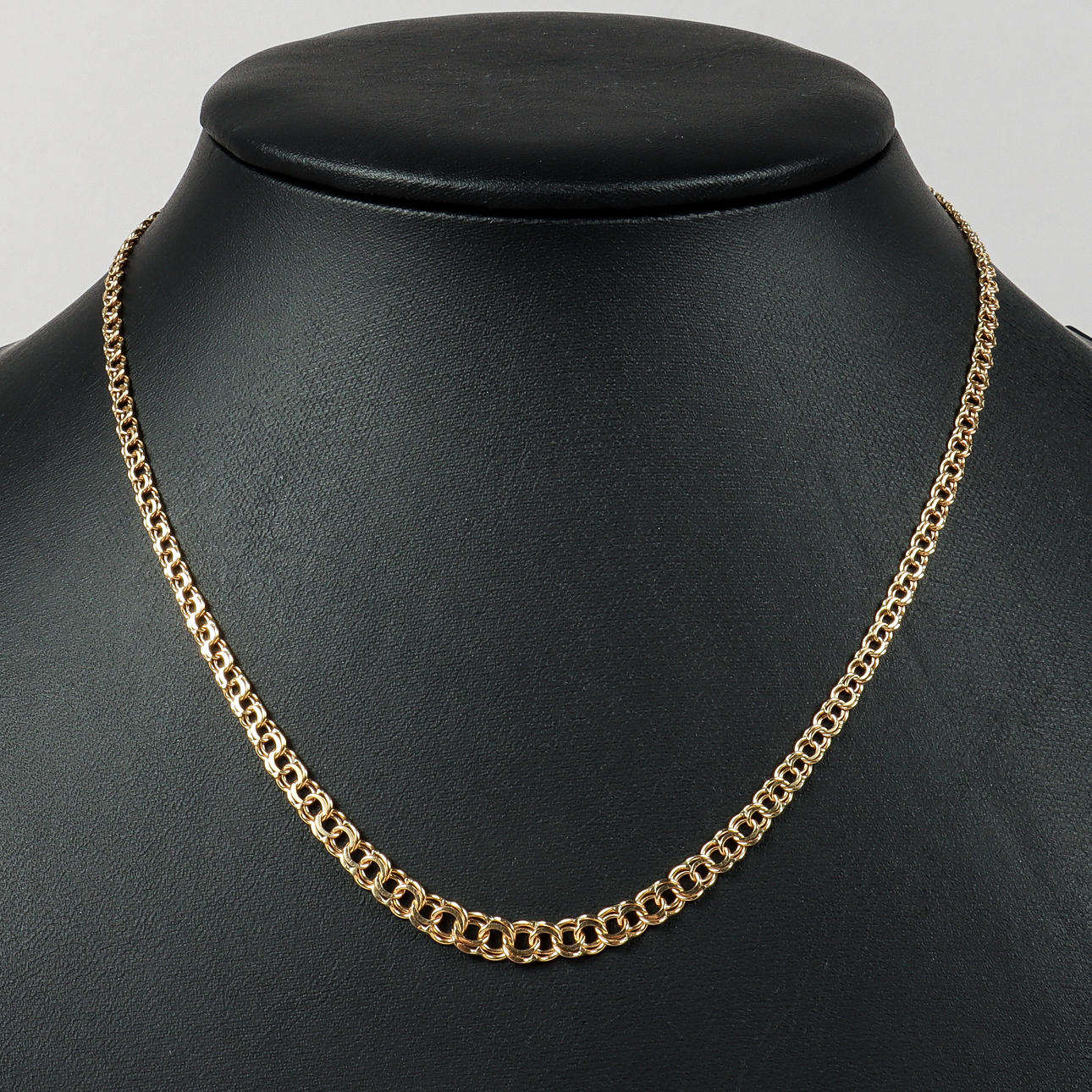 COLLIER Bismarck, 18k guld, doserat.