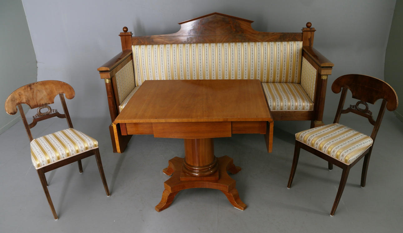 SOFFGRUPP, 4 delar, Karl Johan samt Karl Johan-stil, 18/1900-tal.