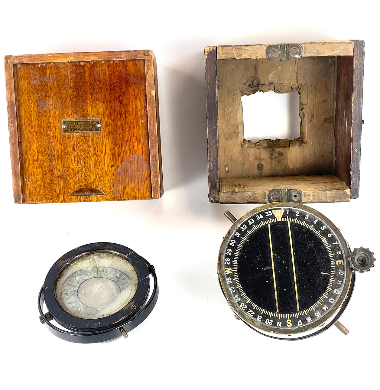 COMPASSES, 2 pcs, including Axel Ljungströms Fabriks AB.