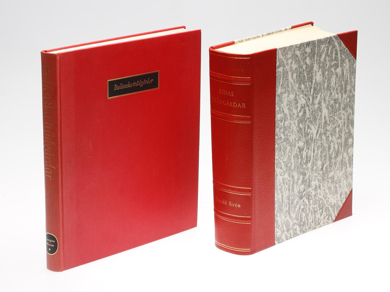 LITTERATUR, "Kinas Trädgårdar volym I-II" samt "Italienska Trädgårdar".