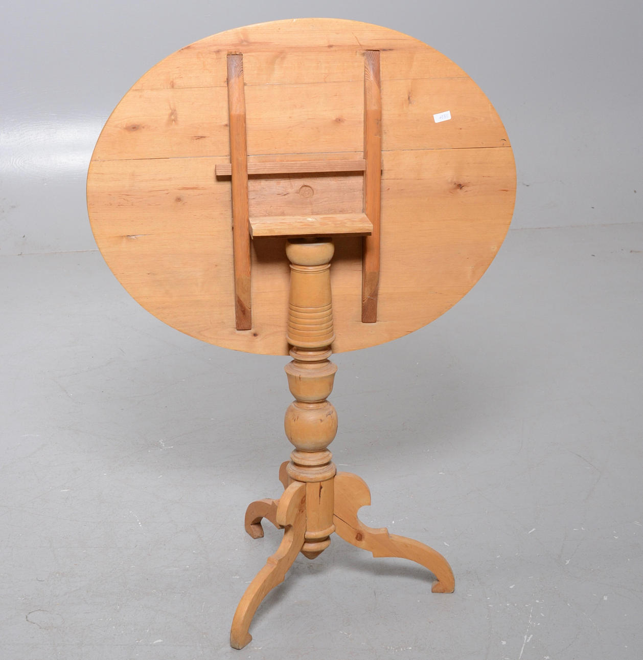 FÄLLBORD, 1800-tal.