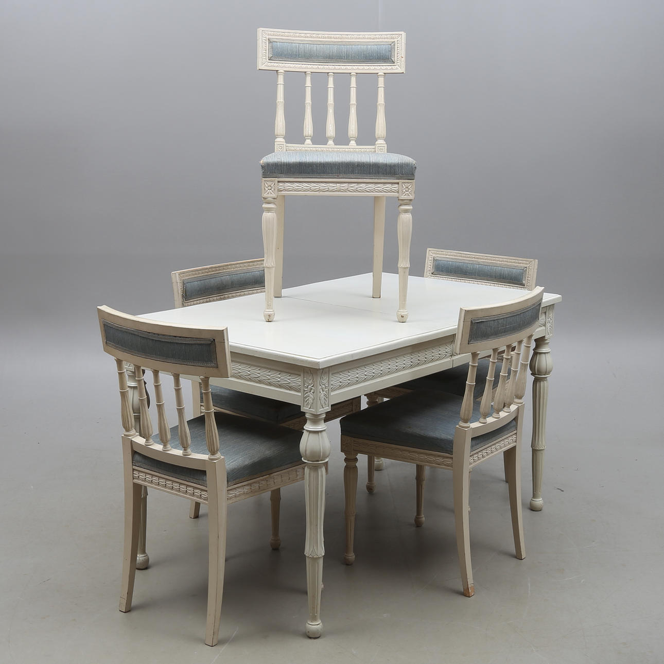 MATGRUPP, 6 delar, Gustaviansk stil, signerad samt daterad 1937.