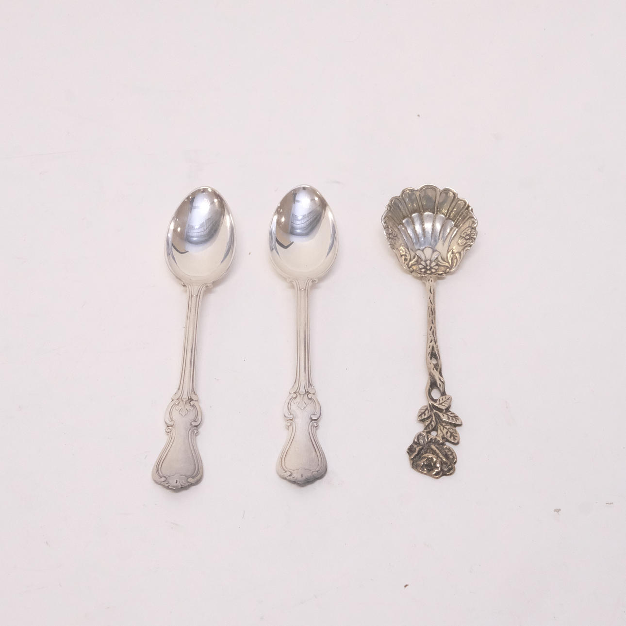 SKEDAR, SILVER, TRE STYCKEN.