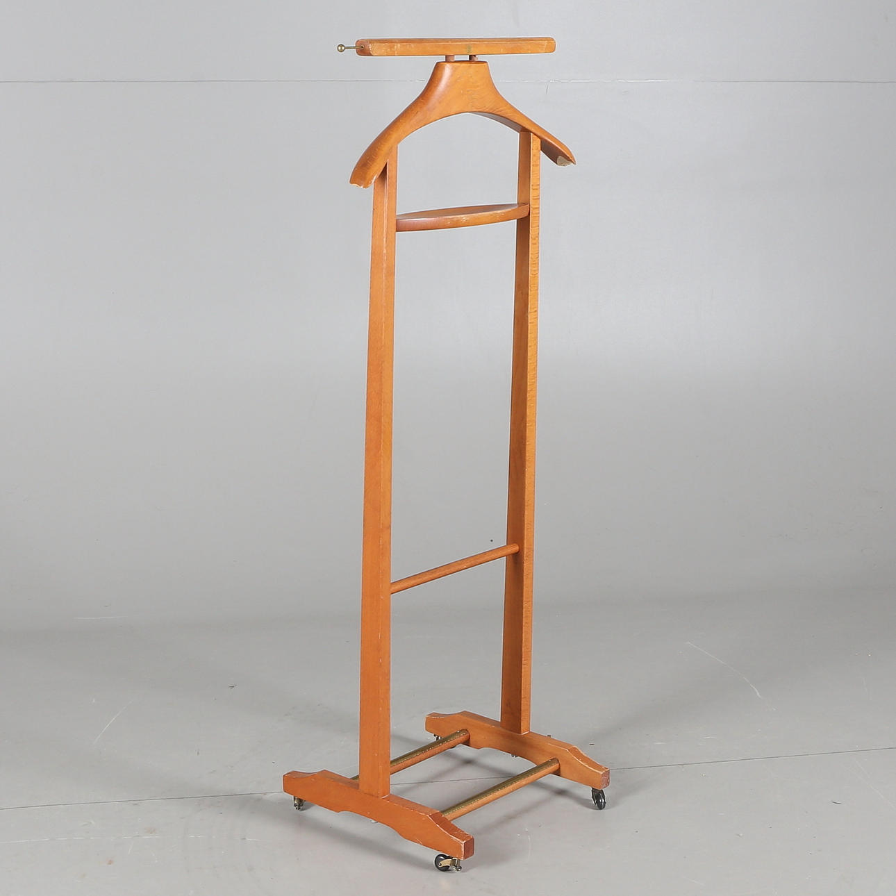 HERRBETJÄNT, trä, FR Brevettato, Italien, 1900-tal.