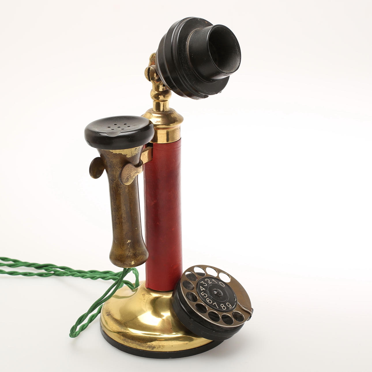 BORDSTELEFON, LM Ericsson, äldre modell, mässing, skinn.