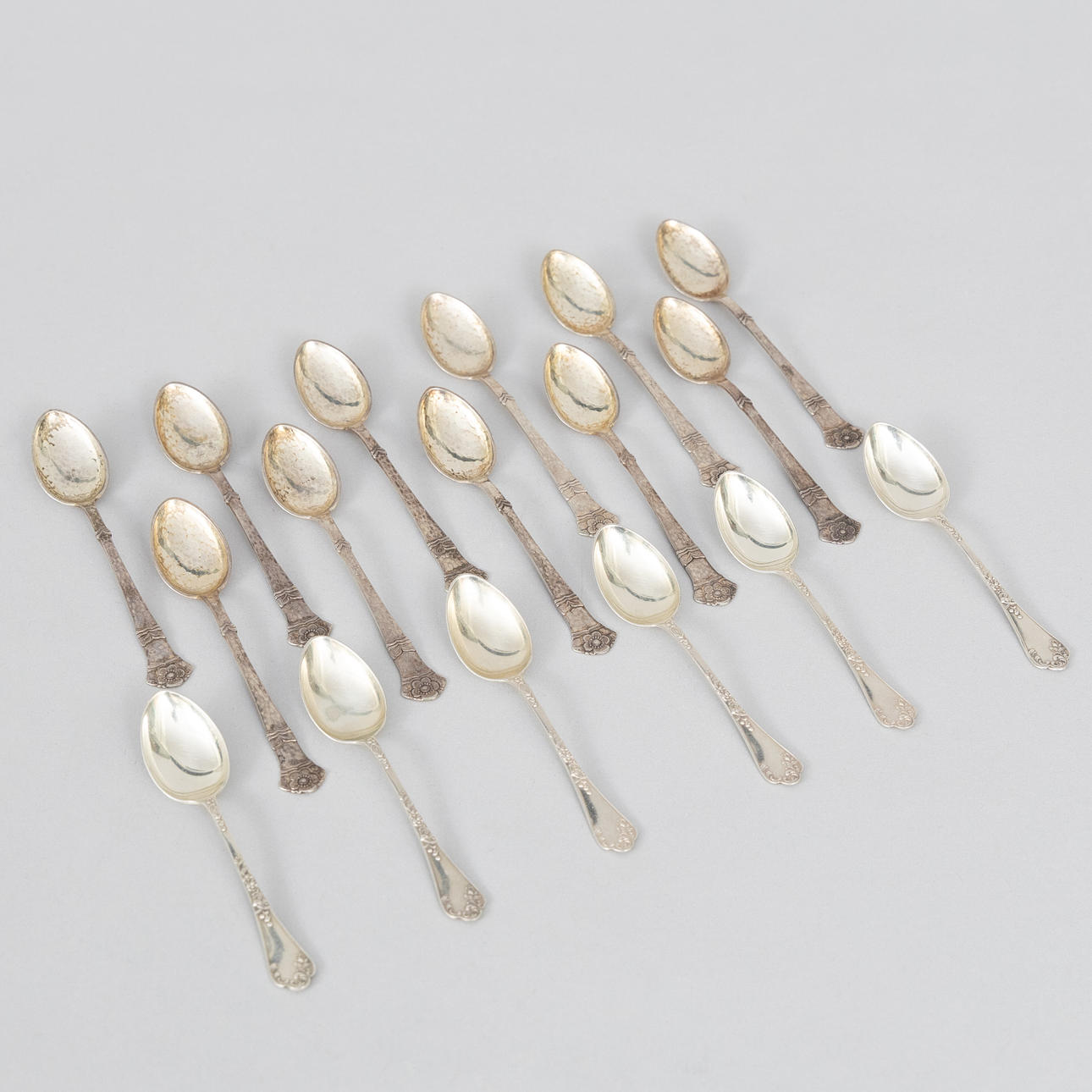 KAFFESKEDAR, 17 st, Silver.