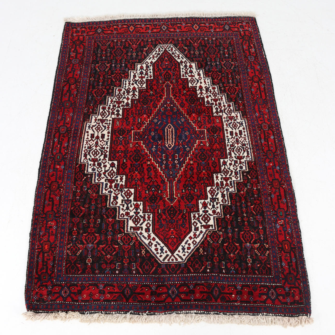 MATTA, orientalisk, 195 x 134 cm.