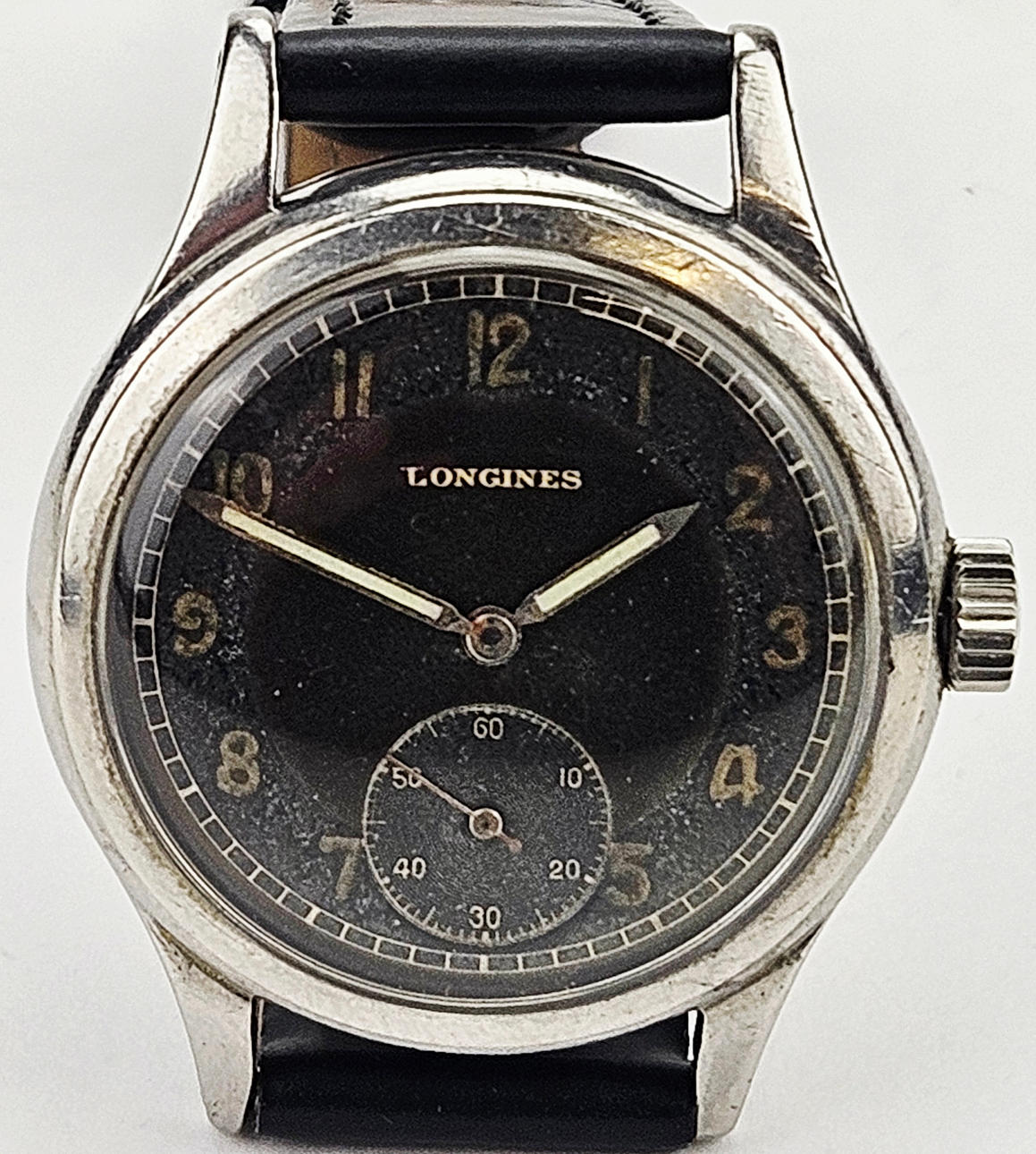 LONGINES. Armbandsur, stål, 1940-tal.
