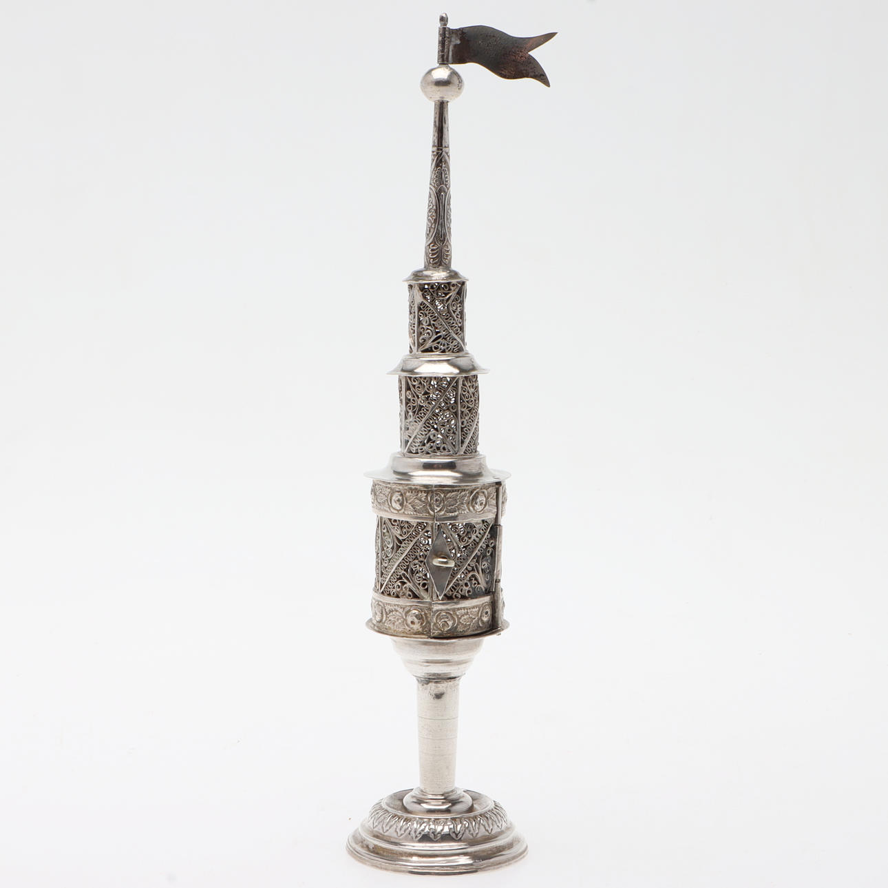 KRYDDTORN/BESAMIN, silver, Judaika, oidentifierade stämplar.