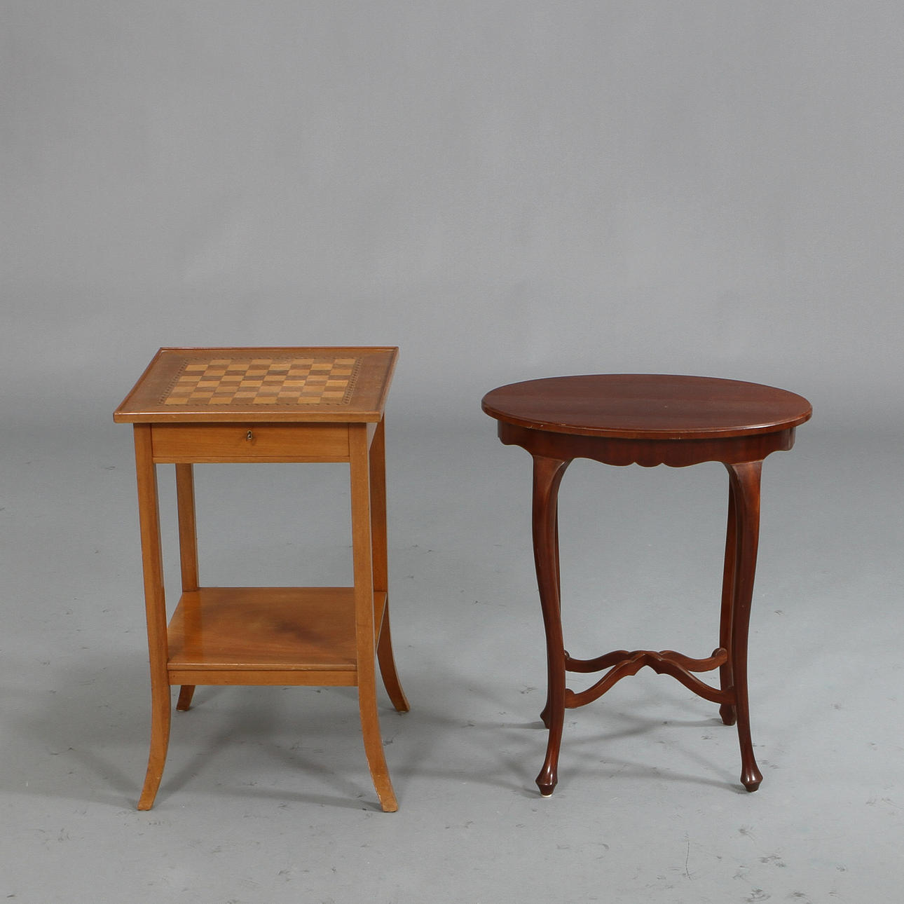 BORD, 2 st, 1900-tal.